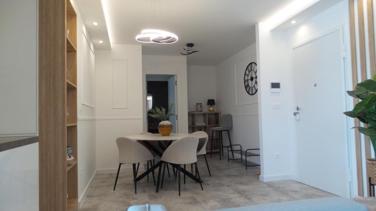 Apartments L-A-M Подстрана Екстериор снимка